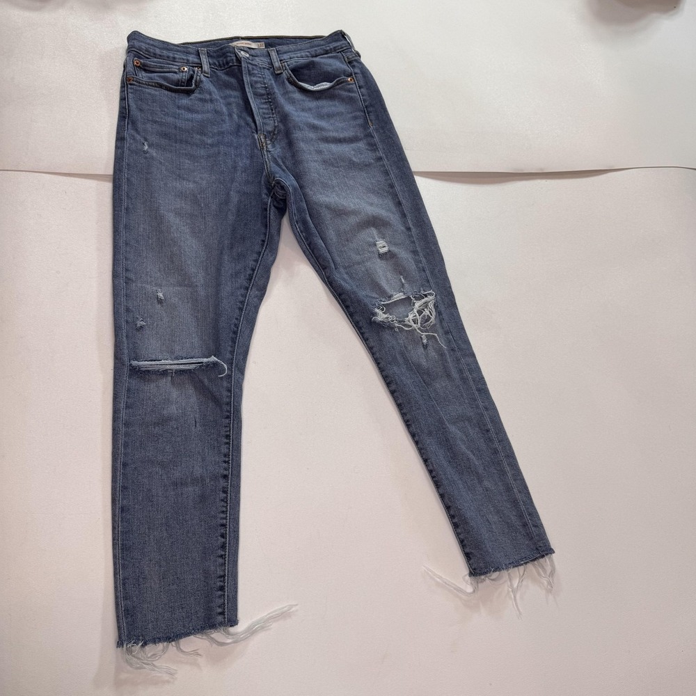 Levi's Wedgie Skinny Jeans Womens 31‎ Blue High Rise Distressed Raw Hem 31x26